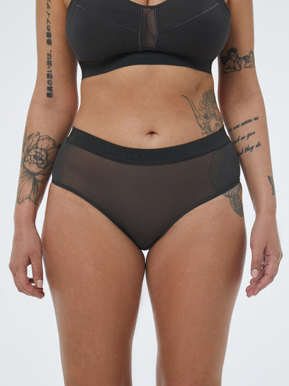 LIGHT briefs